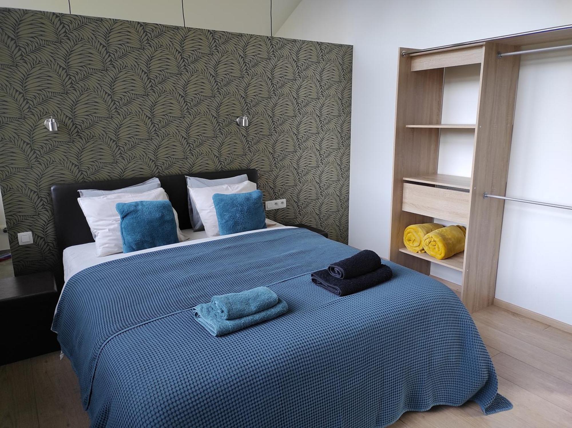 Au Simply Apartment